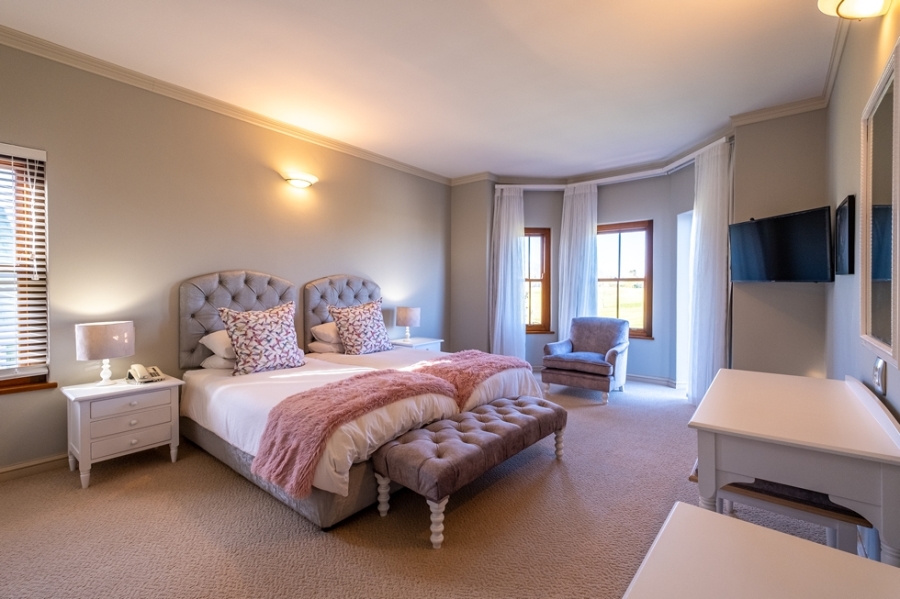 To Let 3 Bedroom Property for Rent in Fancourt Western Cape
